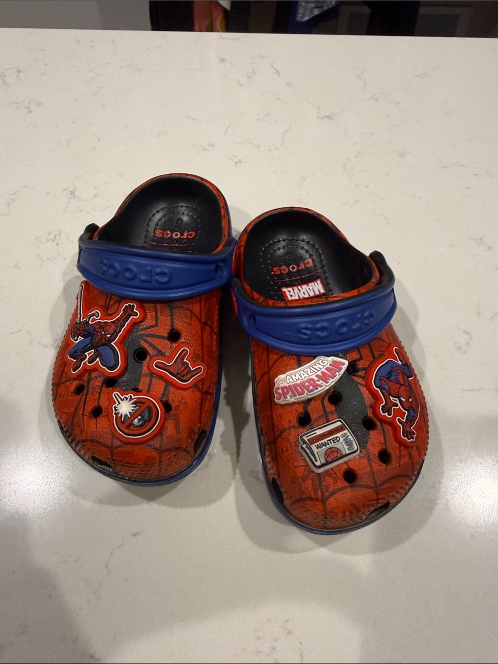 CROCS Kids Spider-Man Red and Blue Clogs - Picture 4 of 6